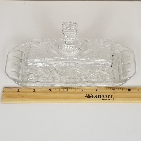 Eleanor American Cut Quarter Pound Covered Butter Dish Pinwheel Pattern - Picture 11 of 14